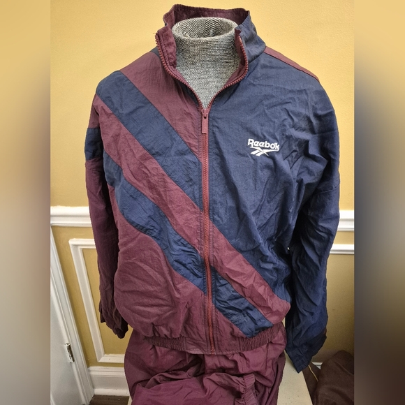 Reebok Men's Nylon Tracksuit in Navy and Burgundy Size Xl
